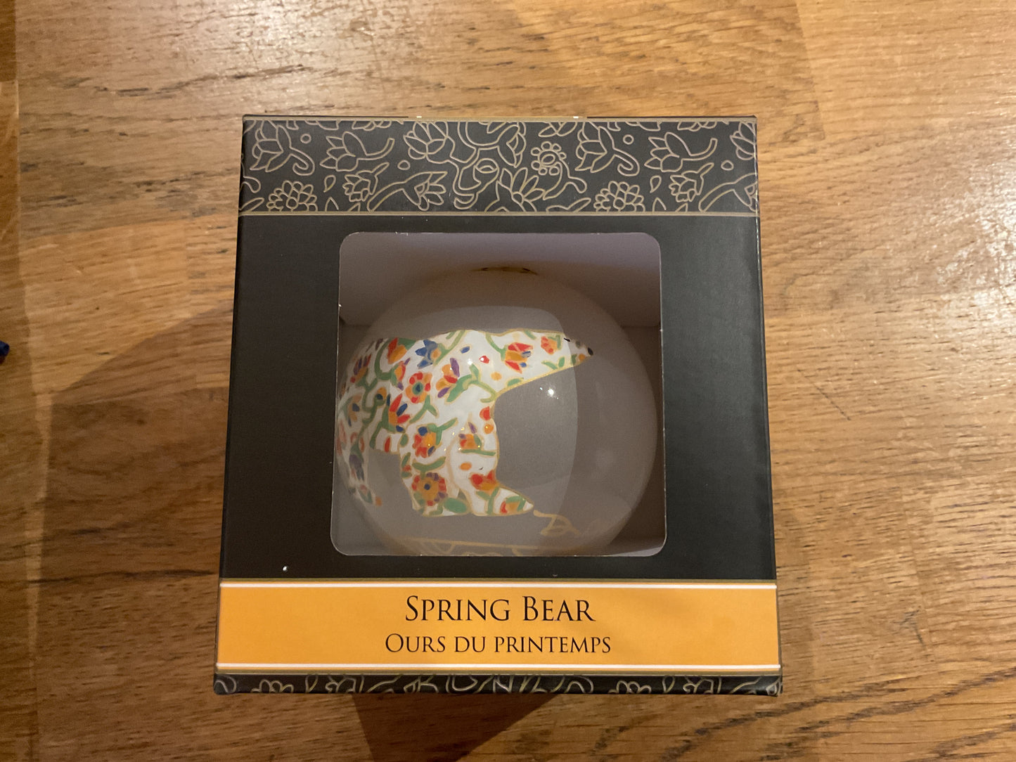 Glass ornament spring bear