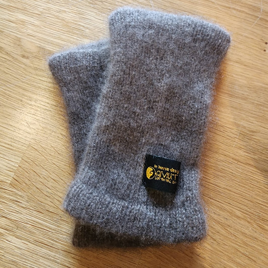 Qiviut wrist warmers
